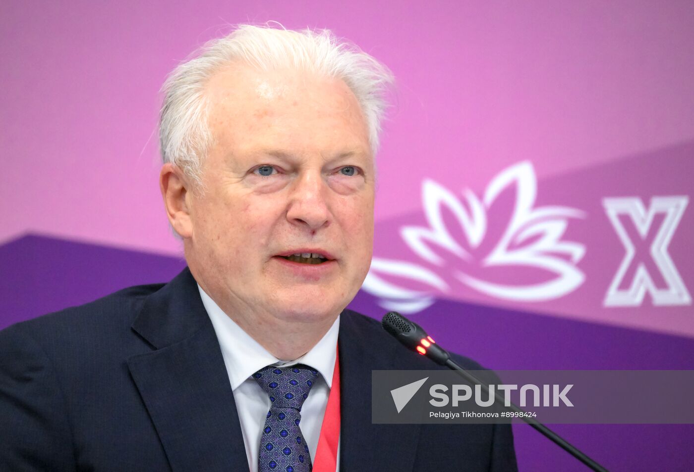 EEF-2025. Russia and China: Searching for Platforms Together in a Time of Global Instability