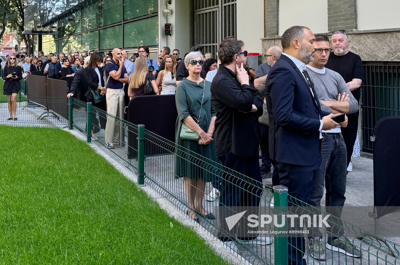 Italy Fashion Designer Armani Death