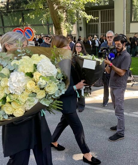 Italy Fashion Designer Armani Death