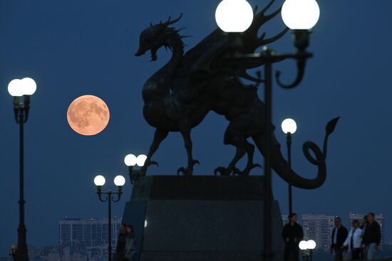 Russia Lunar Eclipse