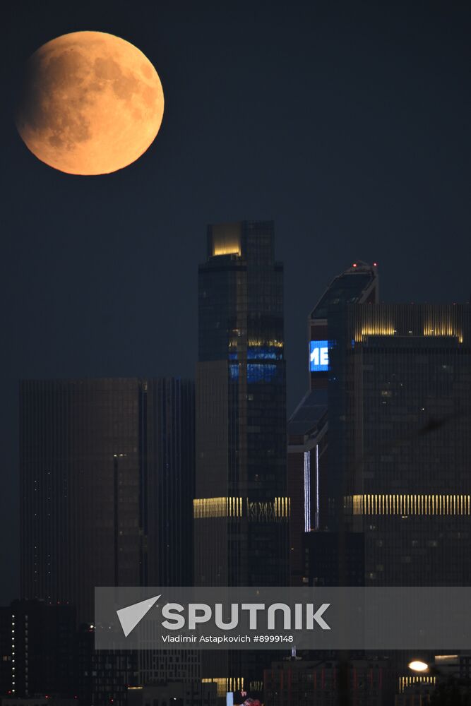Russia Lunar Eclipse