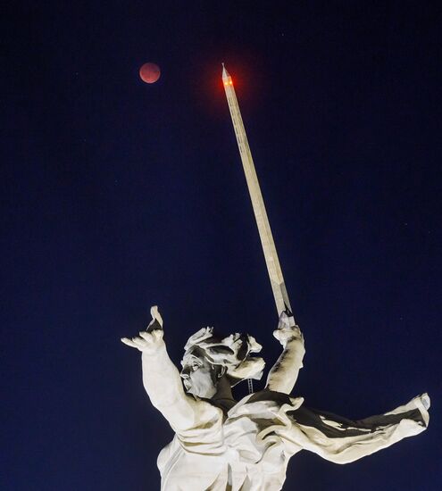 Russia Lunar Eclipse