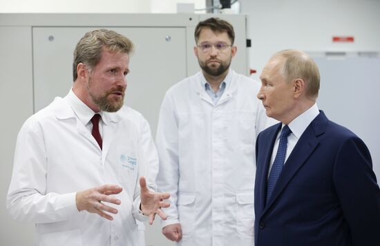 Russia Putin Southern Federal District