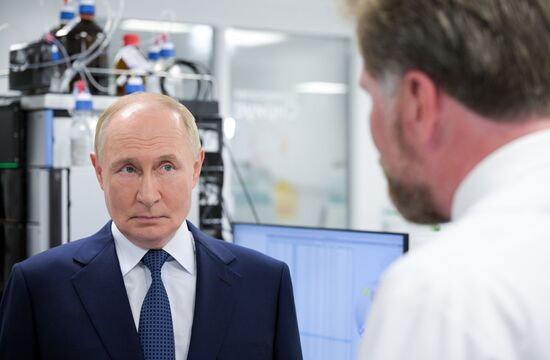 Russia Putin Southern Federal District