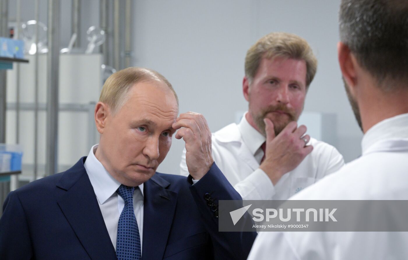 Russia Putin Southern Federal District