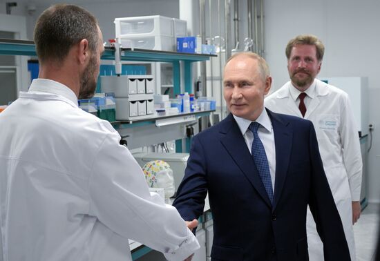 Russia Putin Southern Federal District