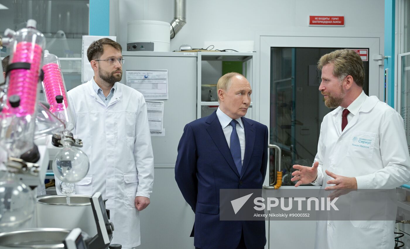 Russia Putin Southern Federal District