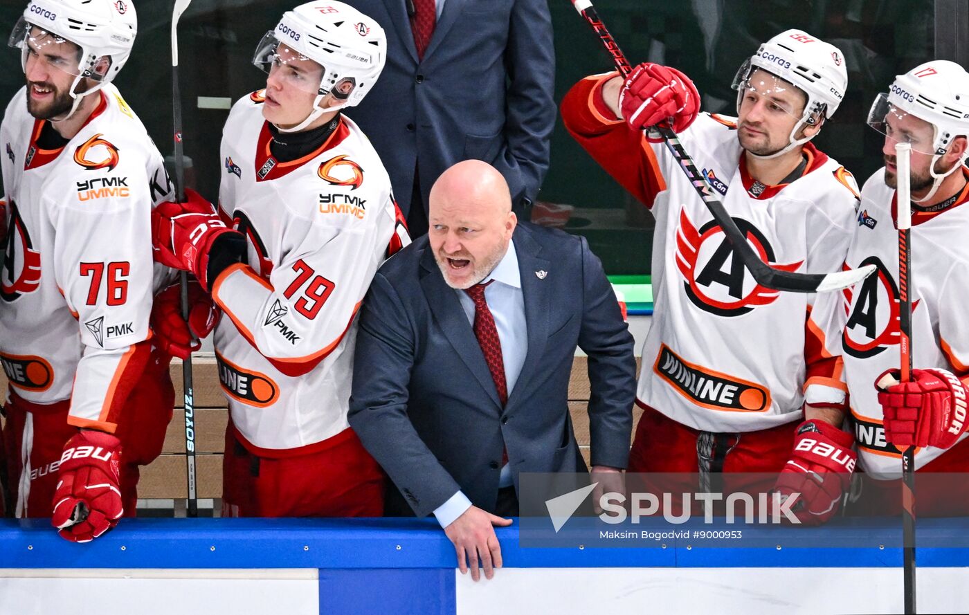 Russia Ice Hockey Kontinental League Ak Bars - Avtomobilist