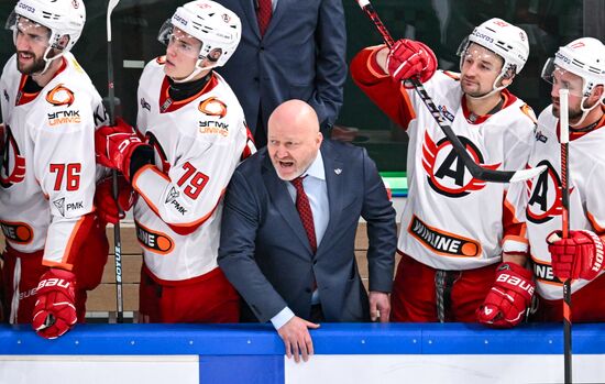 Russia Ice Hockey Kontinental League Ak Bars - Avtomobilist