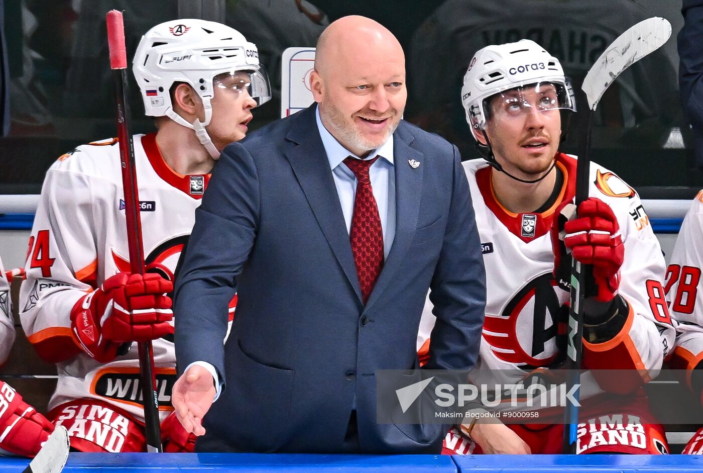 Russia Ice Hockey Kontinental League Ak Bars - Avtomobilist