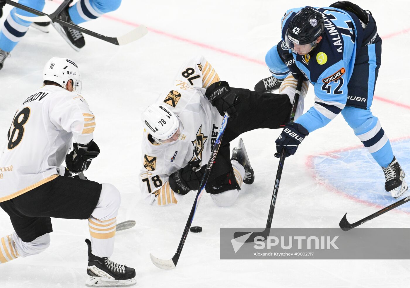 Russia Ice Hockey Kontinental League Sibir - Admiral