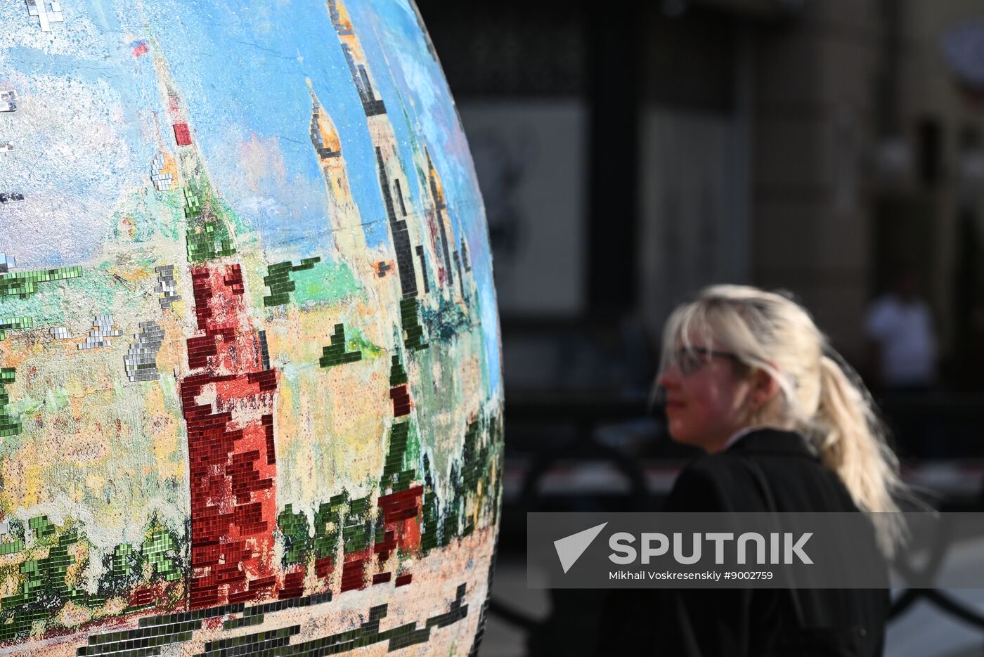 Russia Safronov Art Object