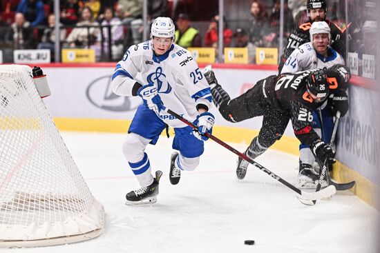 Russia Ice Hockey Kontinental League Avangard - Dynamo