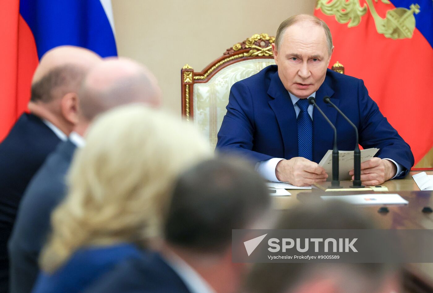 Russia Putin Economy