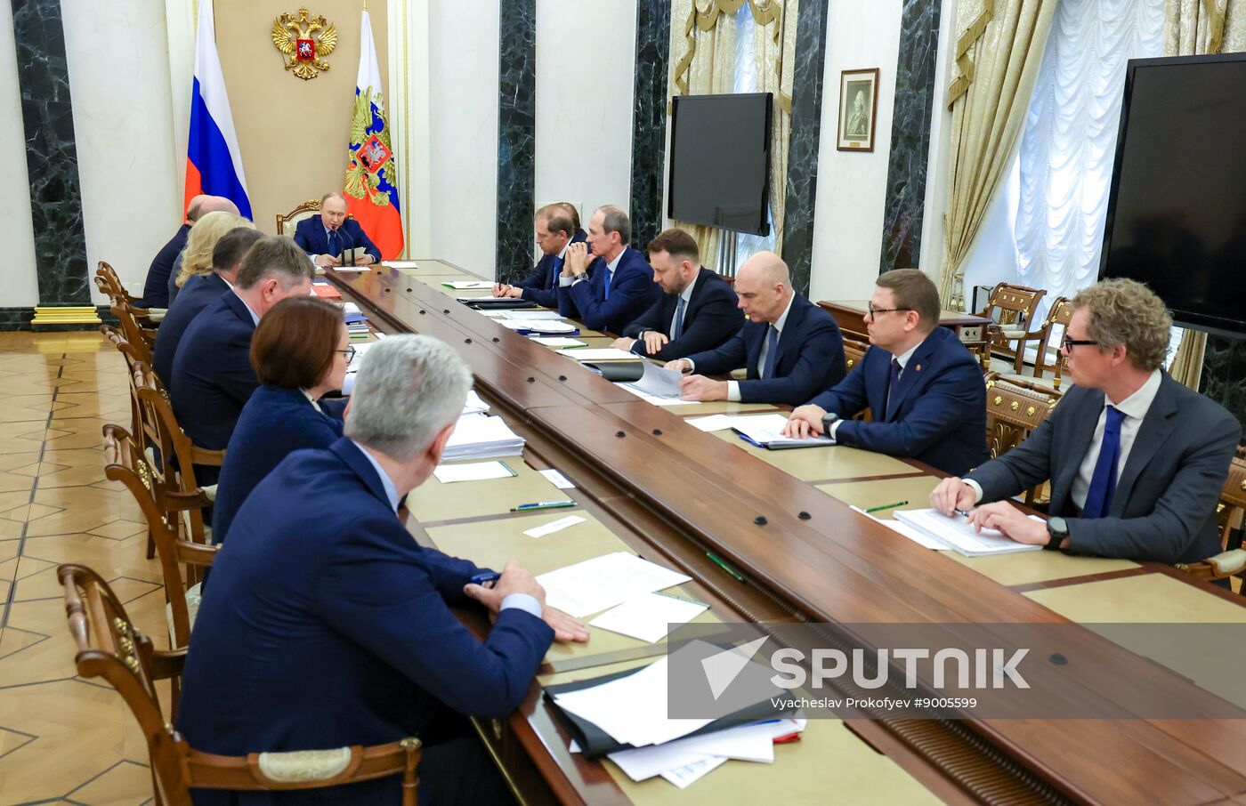 Russia Putin Economy