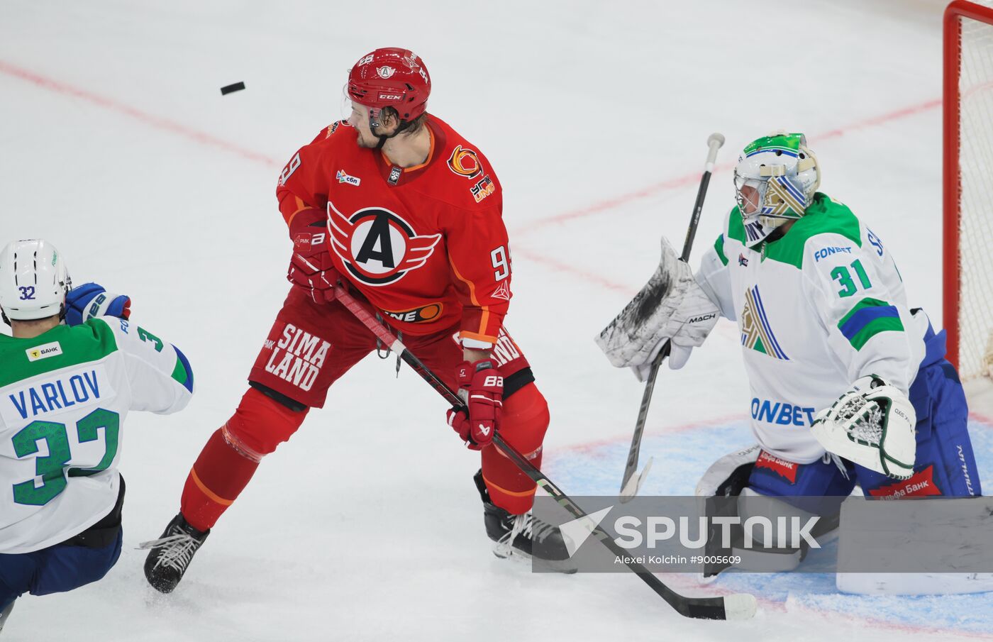 Russia Ice Hockey Kontinental League Avtomobilist - Salavat Yulaev