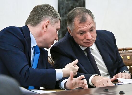 Russia Putin Economy