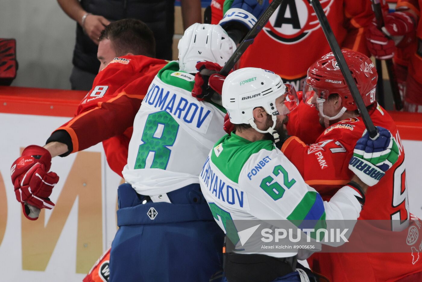 Russia Ice Hockey Kontinental League Avtomobilist - Salavat Yulaev