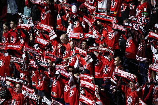 Russia Ice Hockey Kontinental League Avtomobilist - Traktor