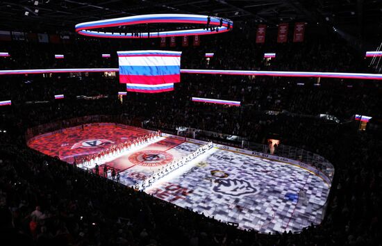 Russia Ice Hockey Kontinental League Avtomobilist - Traktor