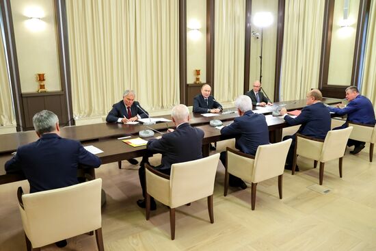 Russia Putin Parliament