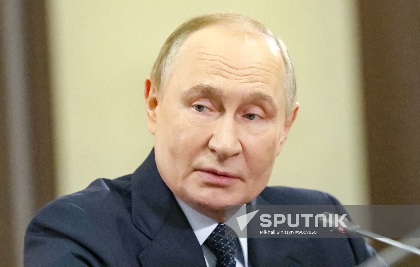 Russia Putin Parliament