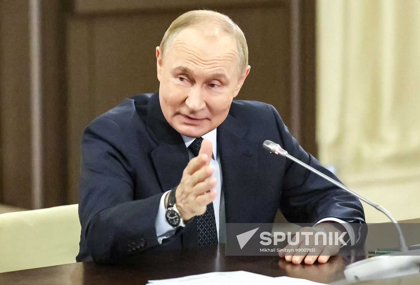 Russia Putin Parliament