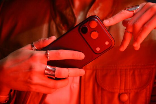 Russia Apple New iPhone