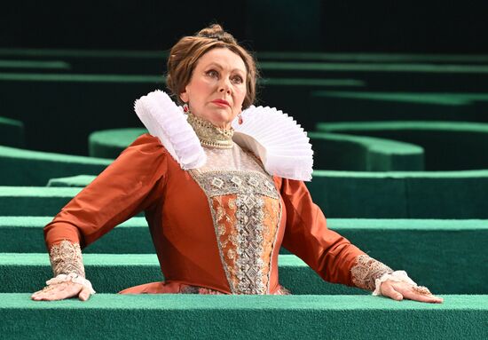 Russia Theatre Merry Wives of Windsor