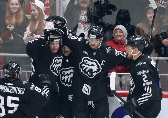 Russia Ice Hockey Kontinental League Traktor - Neftekhimik