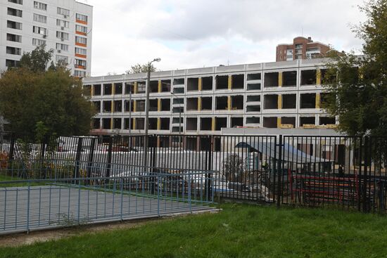 Russia School Collapse
