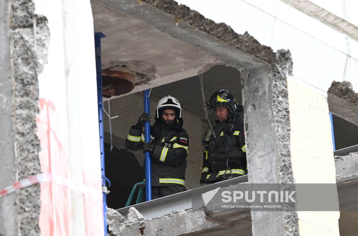 Russia School Collapse