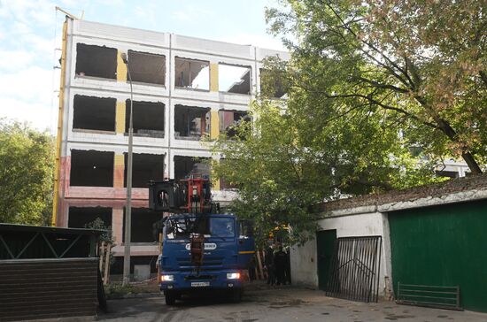 Russia School Collapse