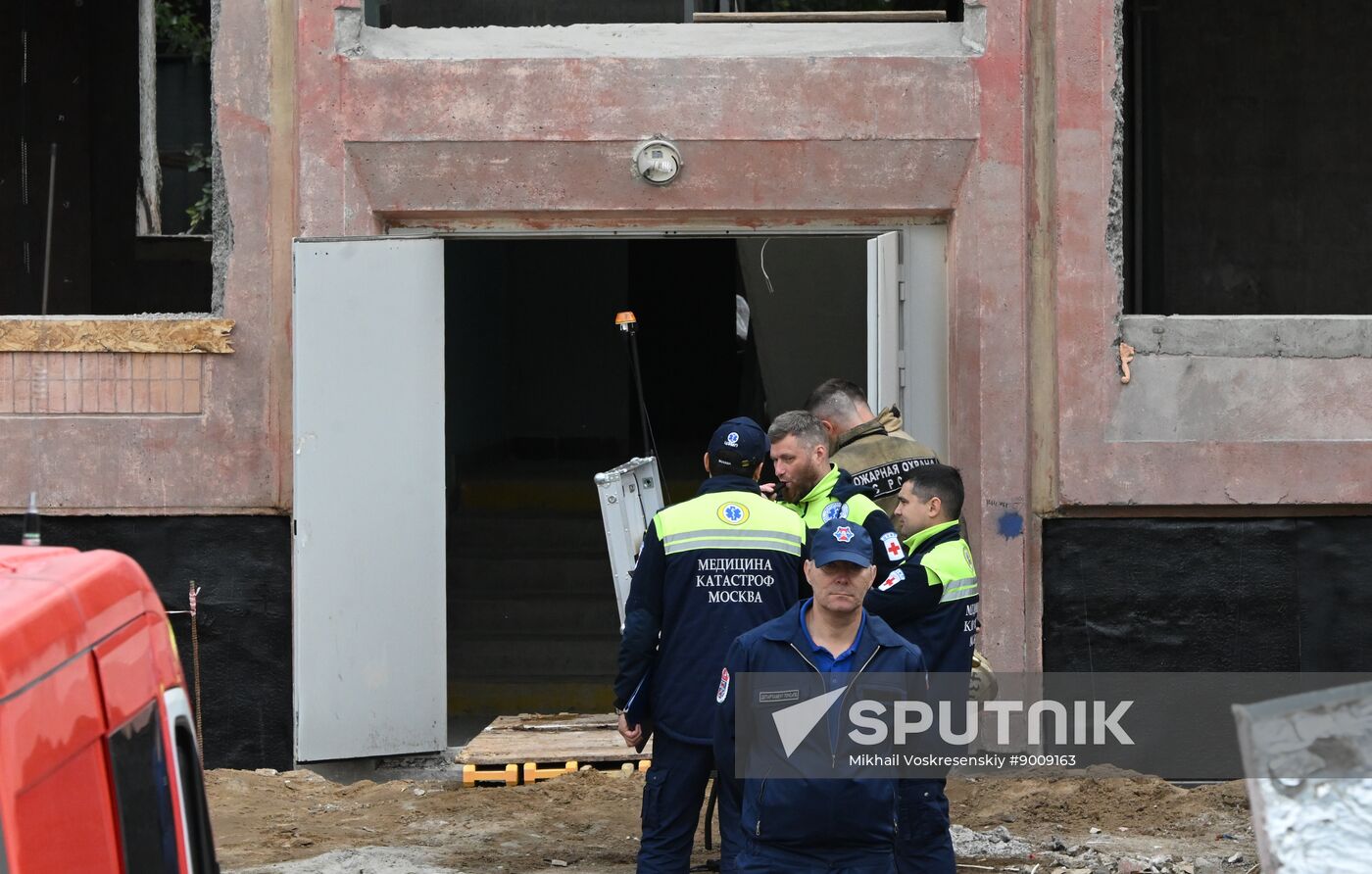 Russia School Collapse