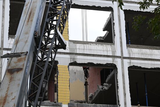 Russia School Collapse