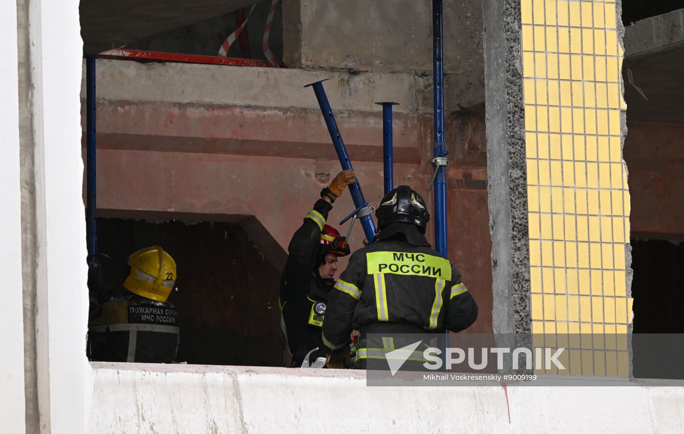 Russia School Collapse