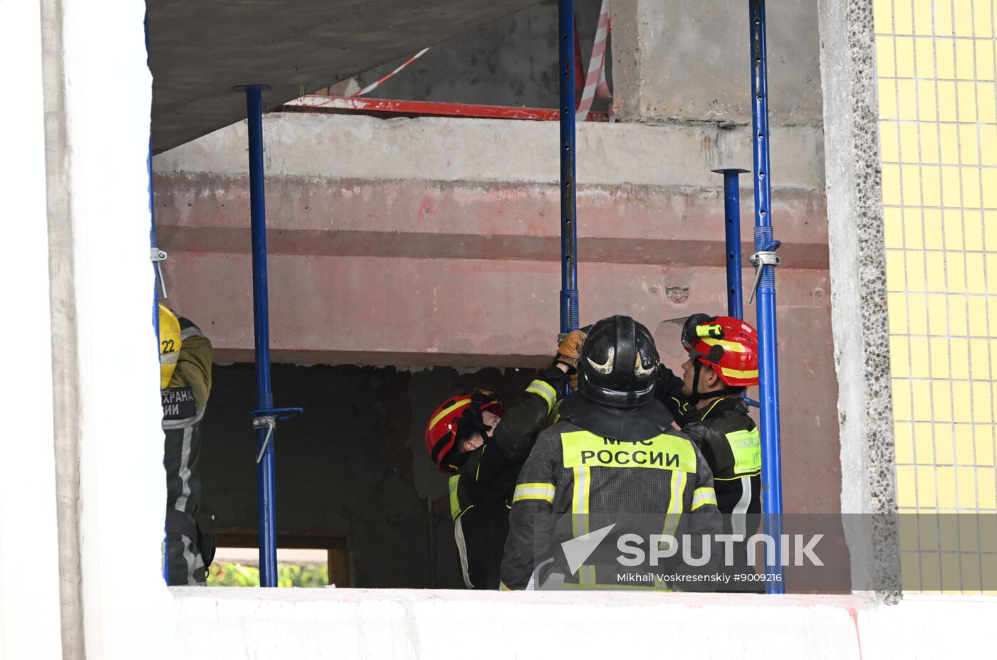 Russia School Collapse