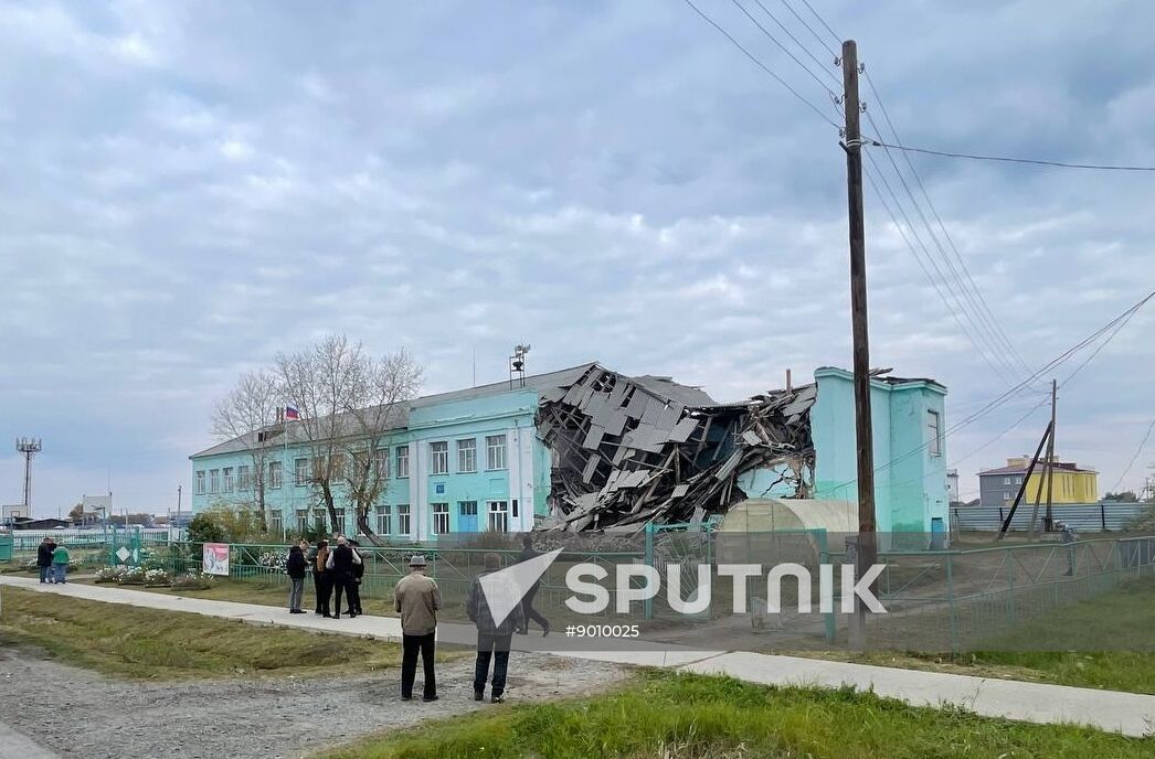 Russia School Collapse