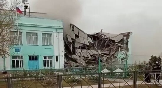 Russia School Collapse