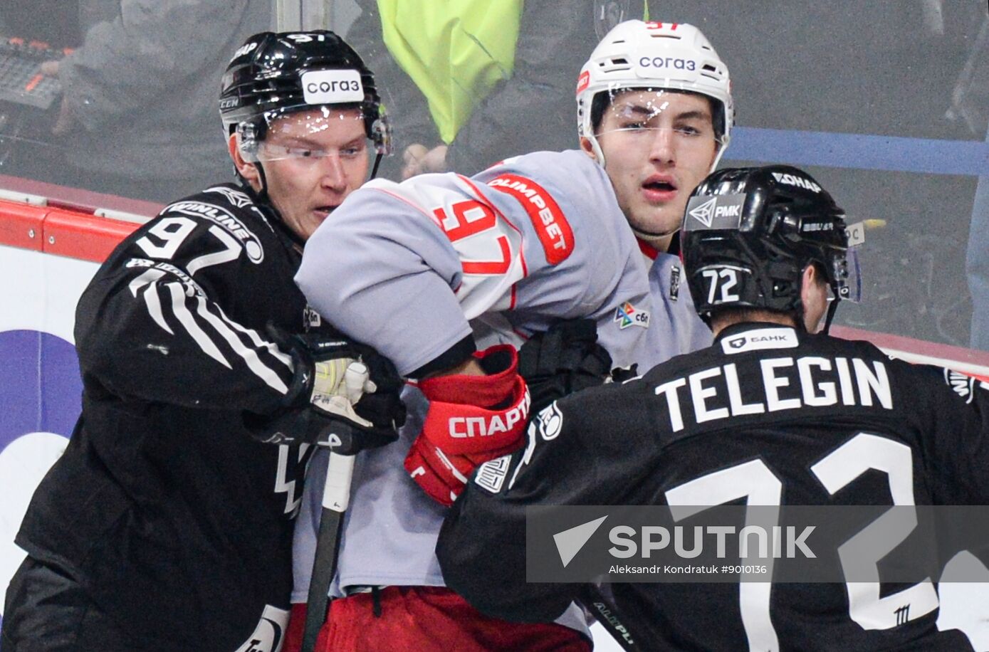Russia Ice Hockey Kontinental League Traktor - Spartak