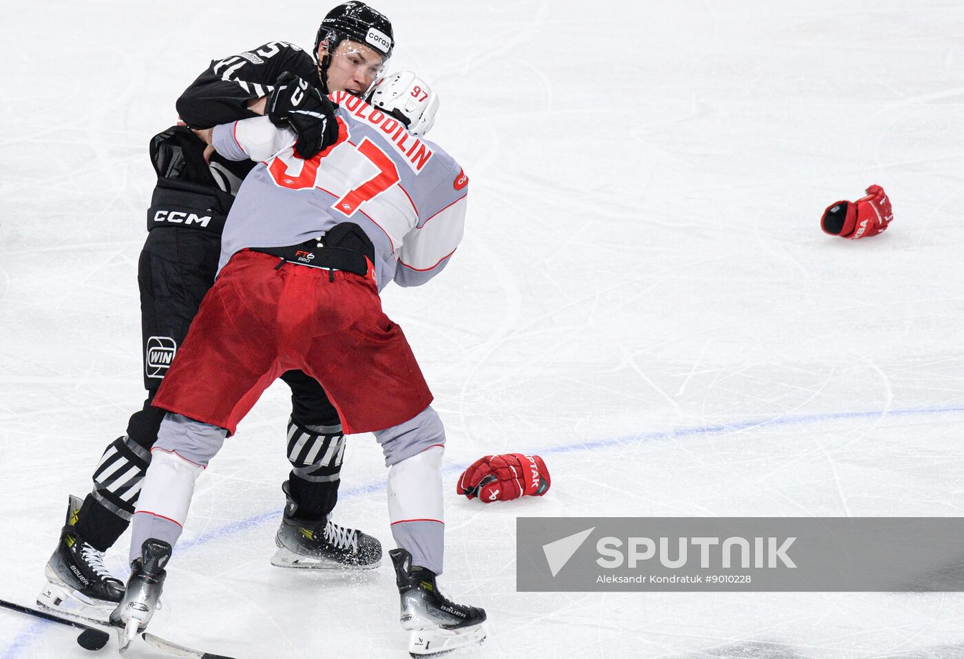 Russia Ice Hockey Kontinental League Traktor - Spartak