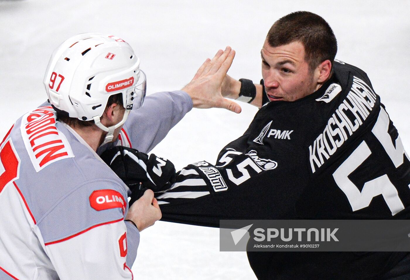Russia Ice Hockey Kontinental League Traktor - Spartak