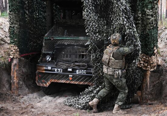 Russia Ukraine Military Operation Artillery Unit