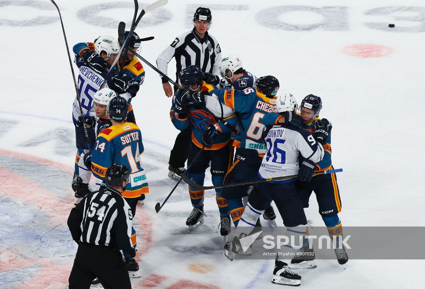 Russia Ice Hockey Kontinental League Dragons - Torpedo