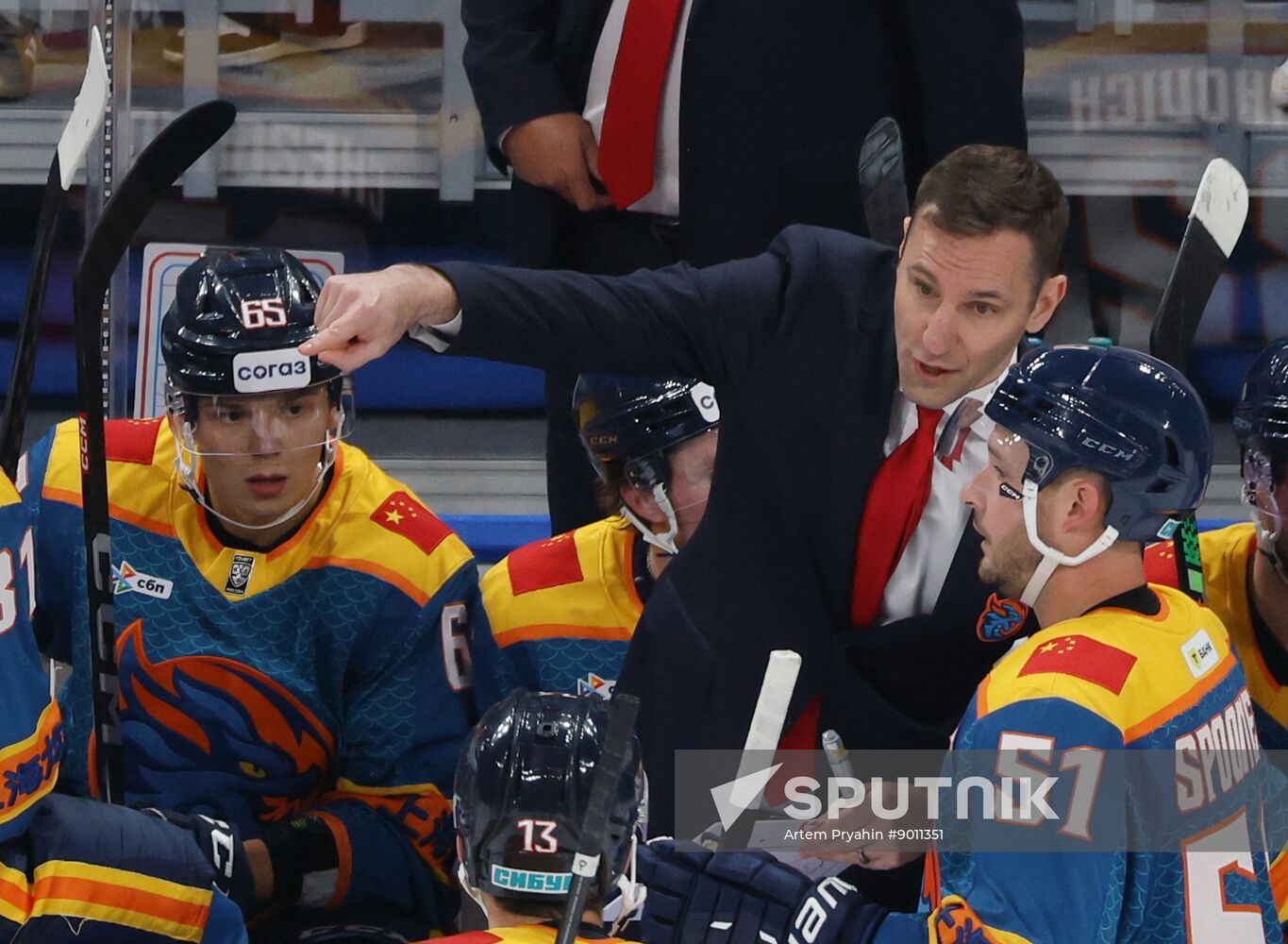 Russia Ice Hockey Kontinental League Dragons - Torpedo