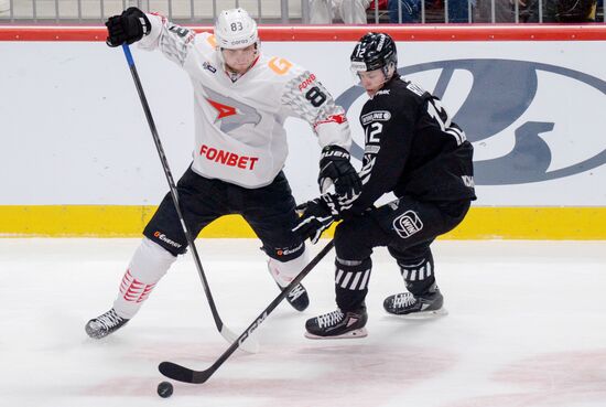 Russia Ice Hockey Kontinental League Traktor - Avangard
