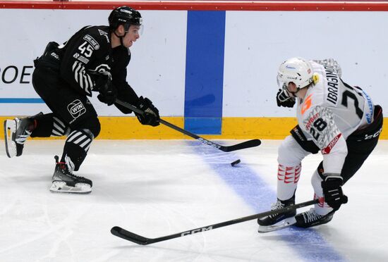 Russia Ice Hockey Kontinental League Traktor - Avangard