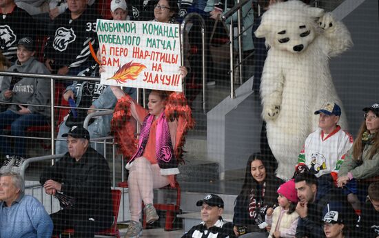 Russia Ice Hockey Kontinental League Traktor - Avangard