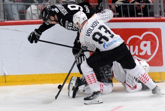 Russia Ice Hockey Kontinental League Traktor - Avangard