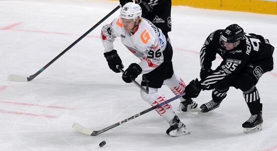 Russia Ice Hockey Kontinental League Traktor - Avangard
